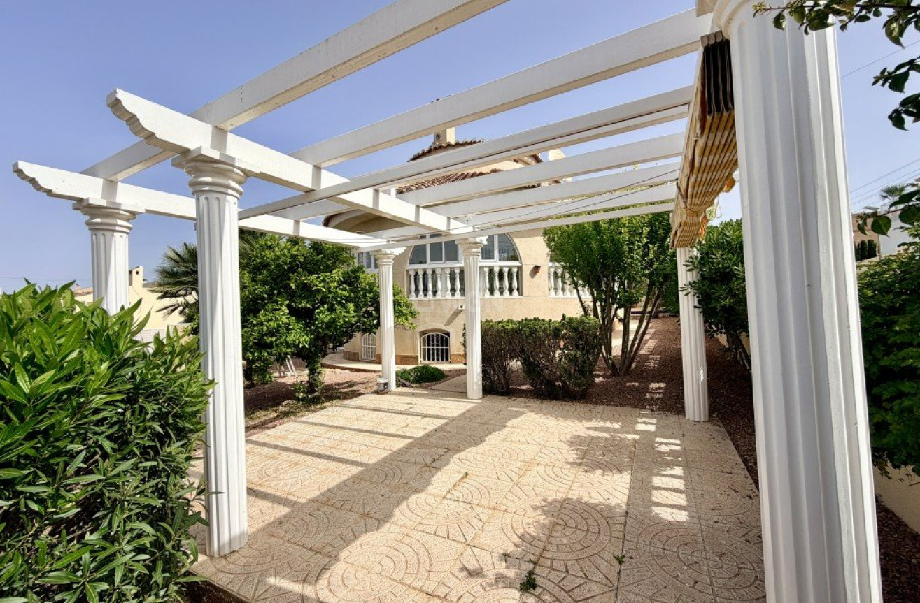 Odsprzedaż - Villa - Ciudad Quesada - Costa Blanca