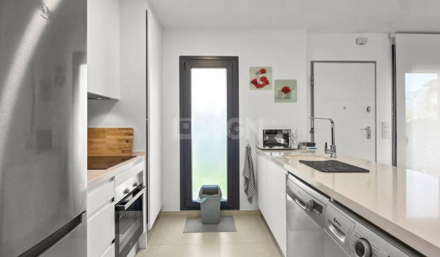 Odsprzedaż - Mieszkanie w bloku - Pilar de la Horadada - Costa Blanca