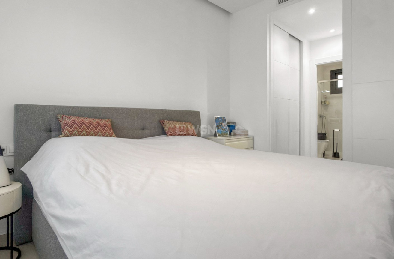 Odsprzedaż - Mieszkanie w bloku - Pilar de la Horadada - Costa Blanca