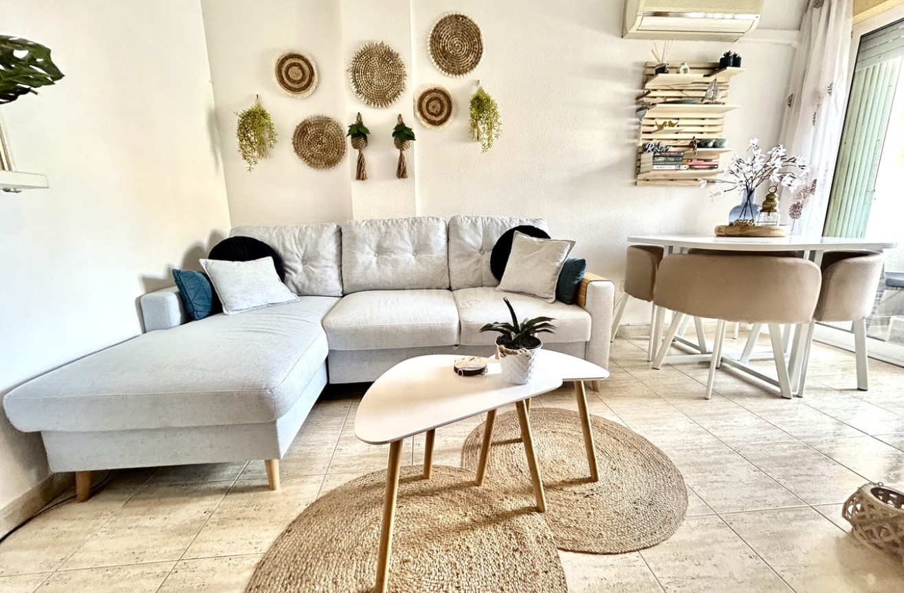 Reventa - Apartamento / piso - Torrevieja - Costa Blanca