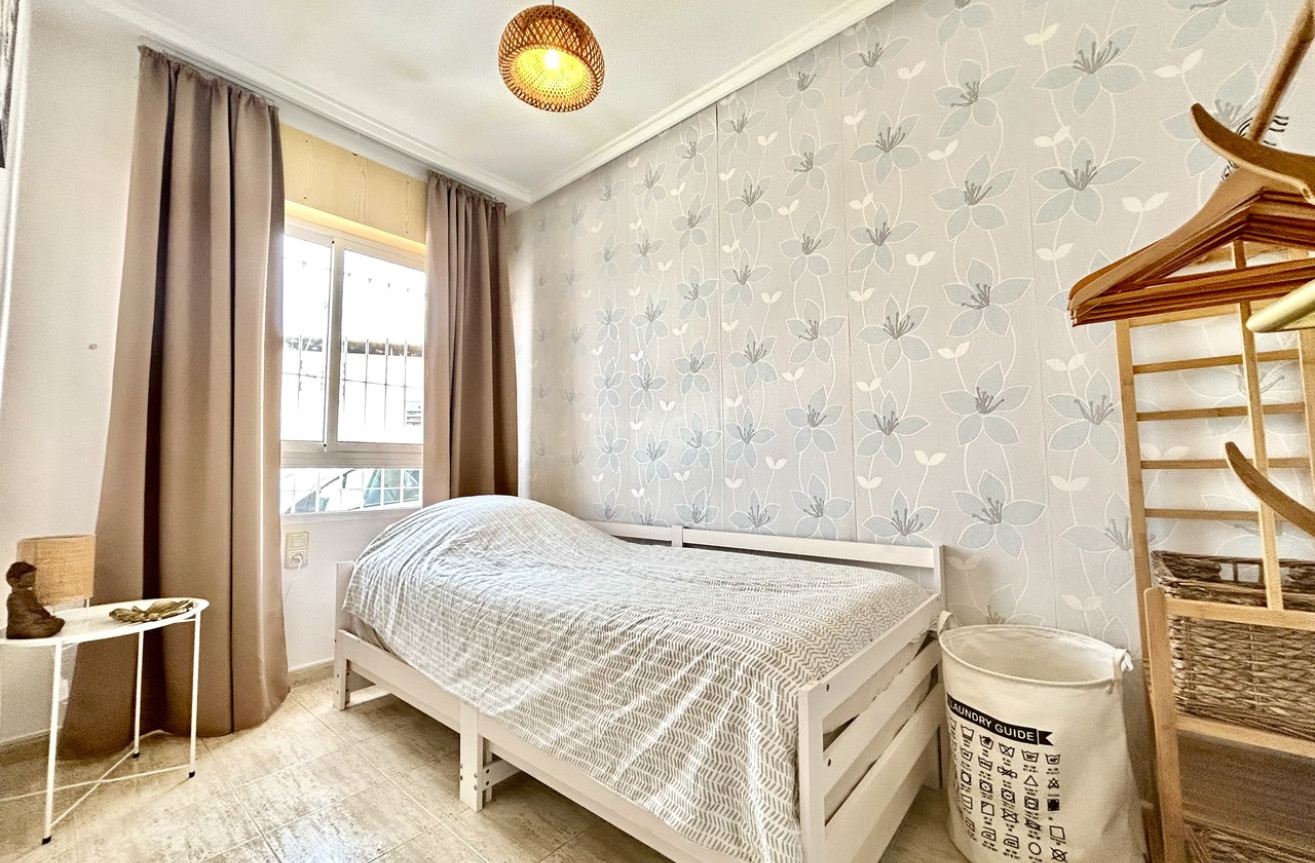 Reventa - Apartamento / piso - Torrevieja - Costa Blanca