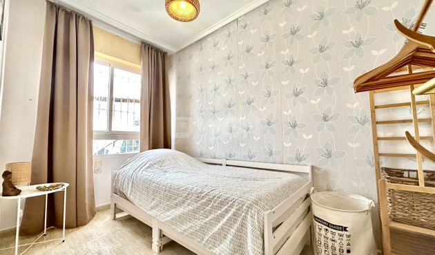 Reventa - Apartamento / piso - Torrevieja - Costa Blanca