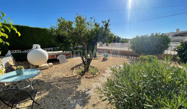 Odsprzedaż - Villa - Alfas del Pí - Costa Blanca