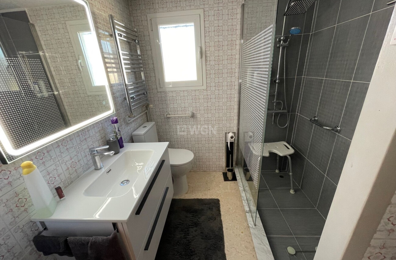 Odsprzedaż - Villa - Alfas del Pí - Costa Blanca