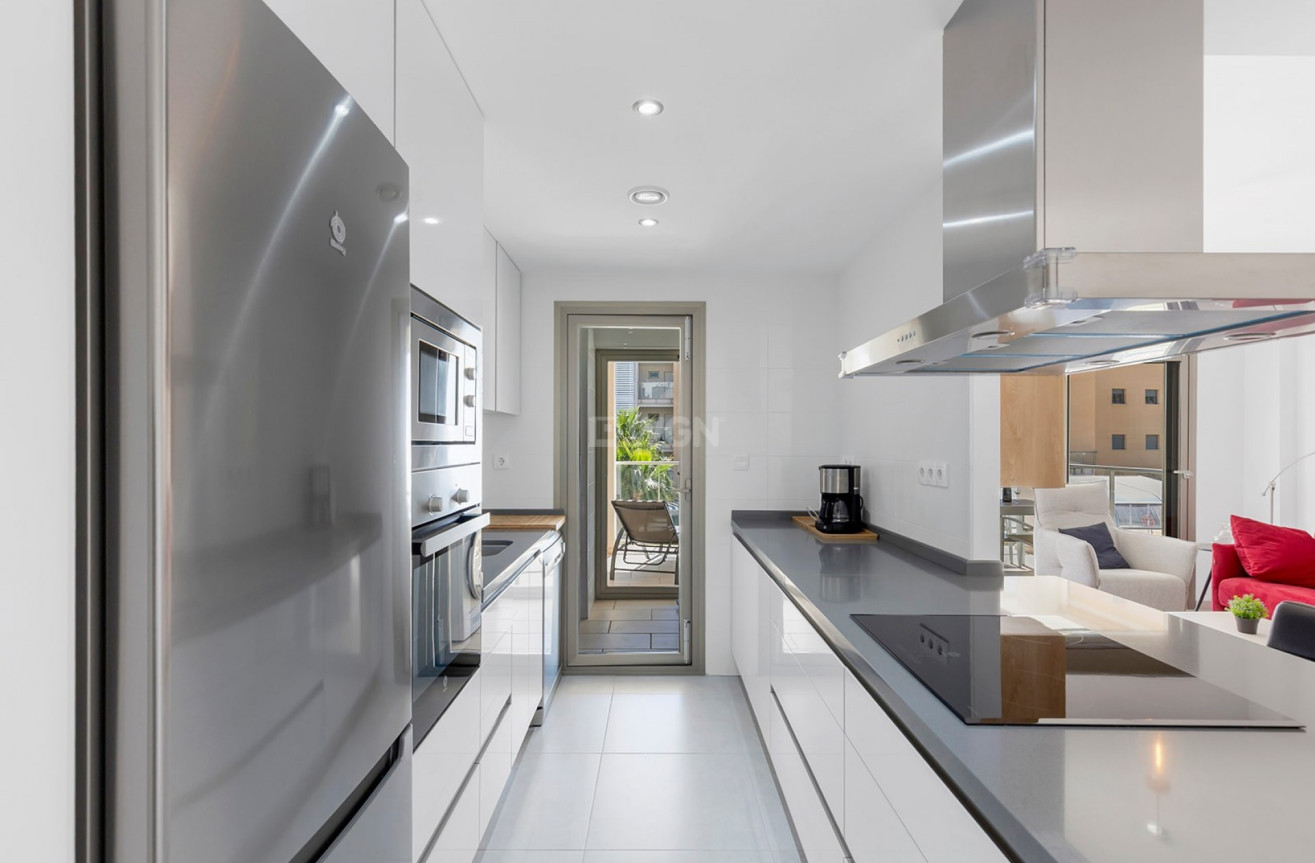 Odsprzedaż - Mieszkanie w bloku - Orihuela Costa - Costa Blanca