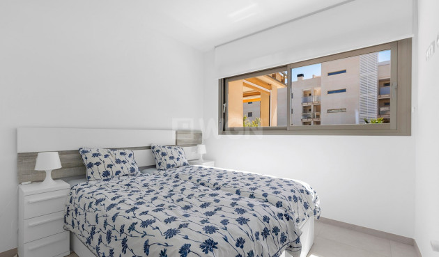 Odsprzedaż - Mieszkanie w bloku - Orihuela Costa - Costa Blanca