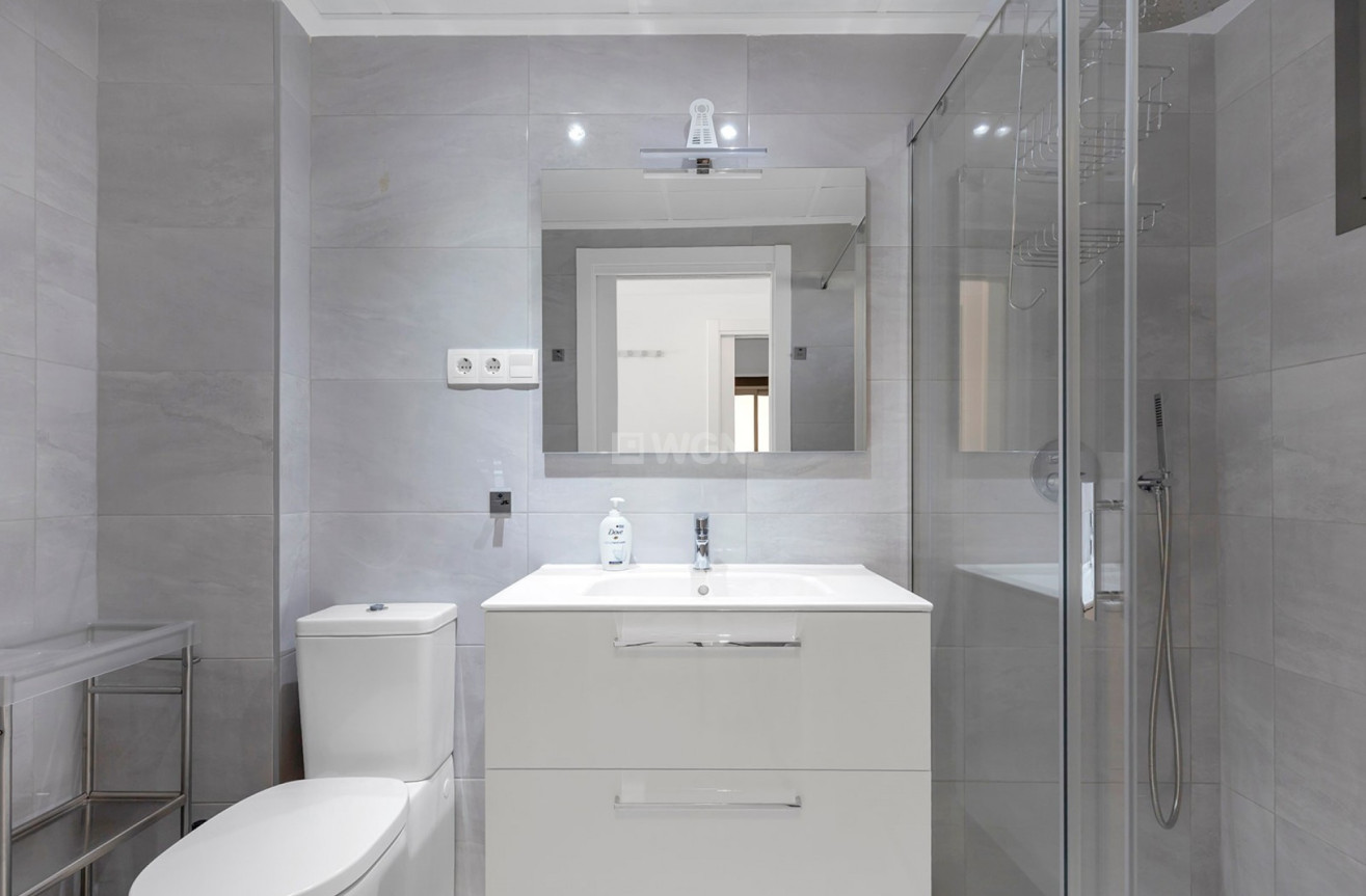 Odsprzedaż - Mieszkanie w bloku - Orihuela Costa - Costa Blanca