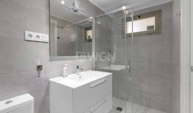 Odsprzedaż - Mieszkanie w bloku - Orihuela Costa - Costa Blanca