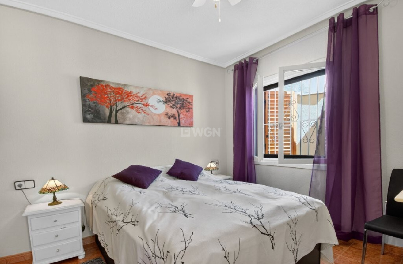 Odsprzedaż - Villa - Playa Flamenca - Serena III