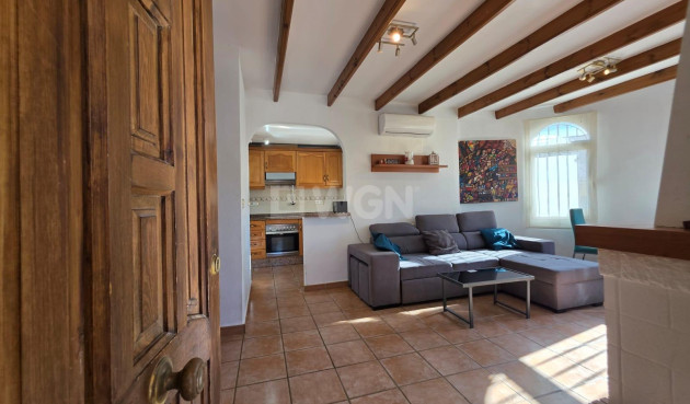 Odsprzedaż - Villa - Orihuela Costa - Villamartín-las Filipinas