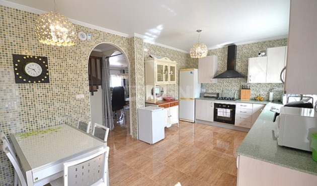 Wiederverkauf - Villa - Campos del Río - Inland