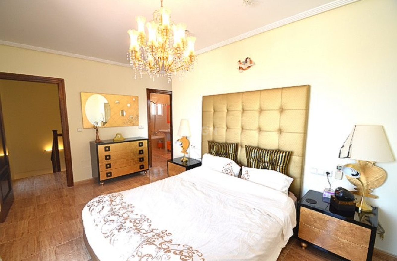 Wiederverkauf - Villa - Campos del Río - Inland