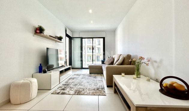 Odsprzedaż - Mieszkanie w bloku - Villamartin - Costa Blanca