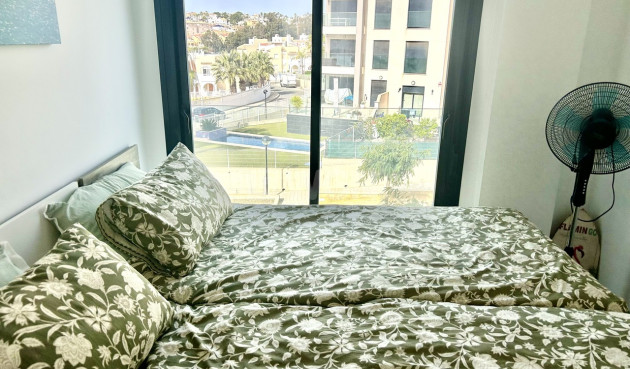 Odsprzedaż - Mieszkanie w bloku - Villamartin - Costa Blanca