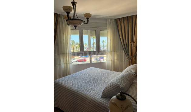 Odsprzedaż - Mieszkanie w bloku - Lo Pagan - LA PUNTICA