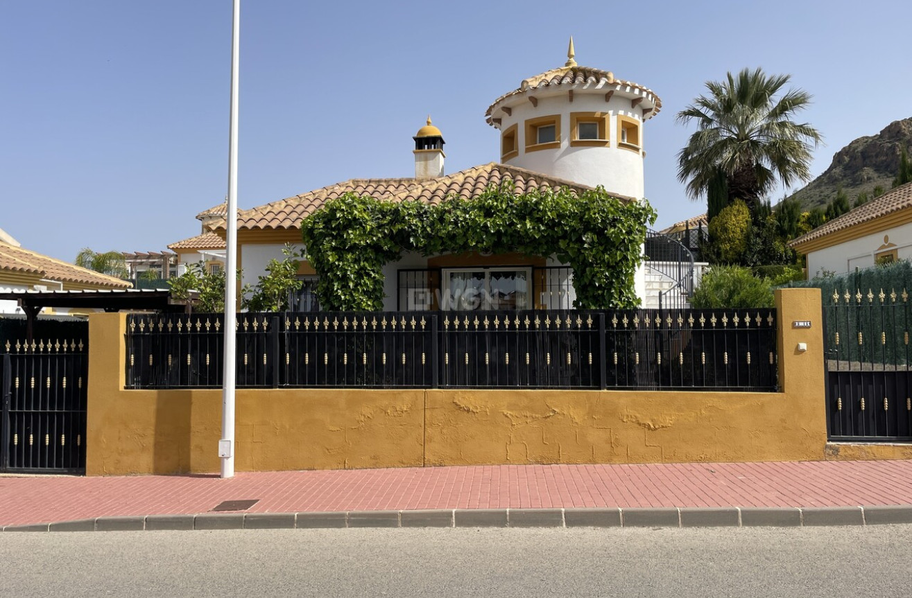 Odsprzedaż - Villa - Mazarron Country Club - Inland