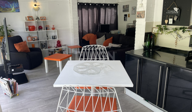 Odsprzedaż - Villa - Mazarron Country Club - Inland