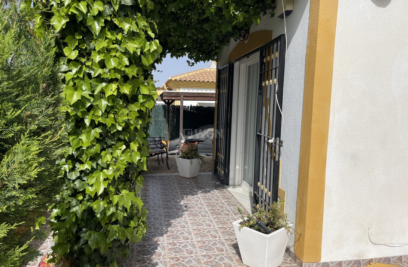 Odsprzedaż - Villa - Mazarron Country Club - Inland