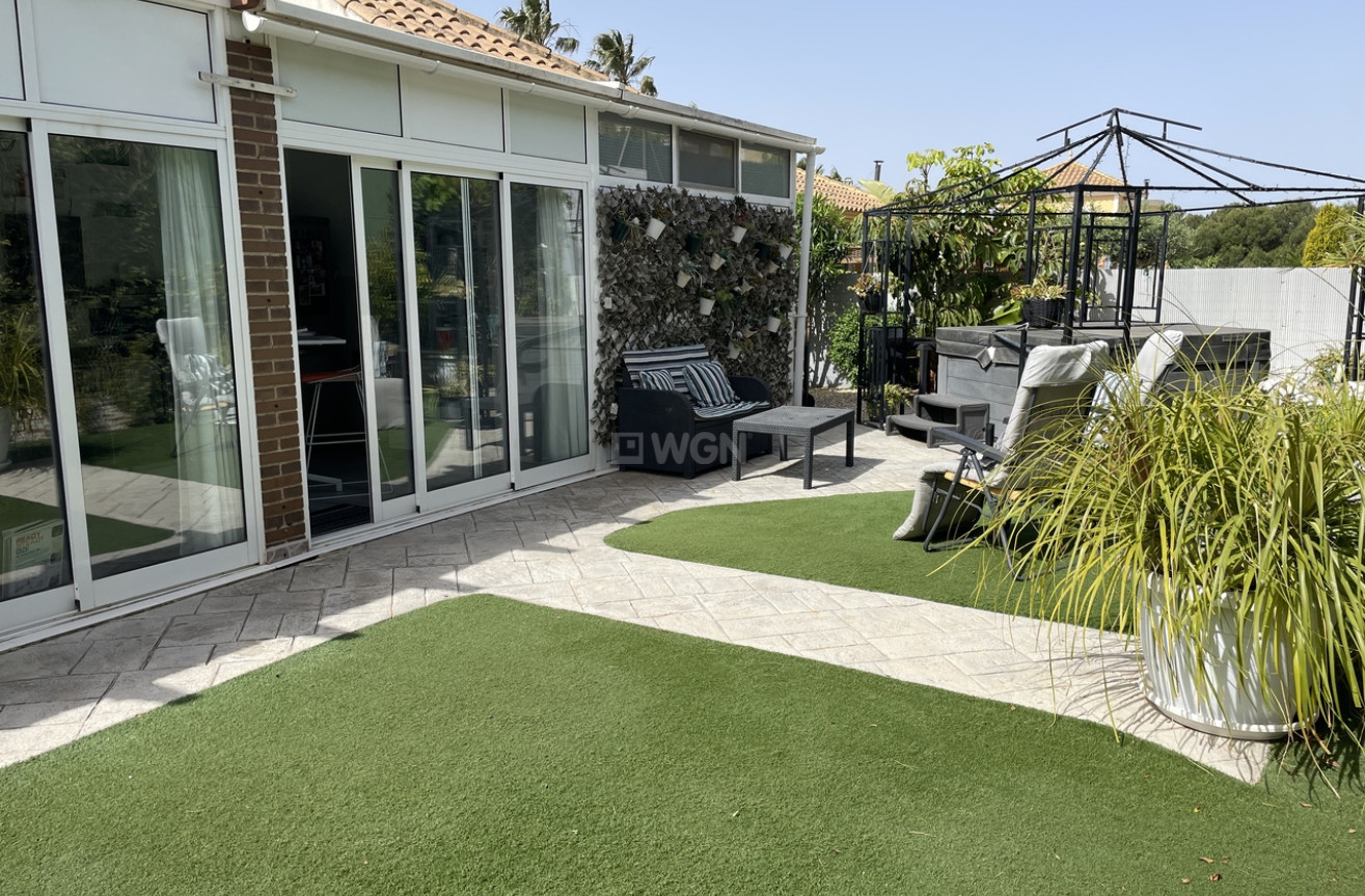 Odsprzedaż - Villa - Mazarron Country Club - Inland