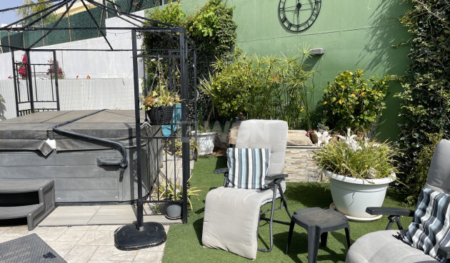 Odsprzedaż - Villa - Mazarron Country Club - Inland