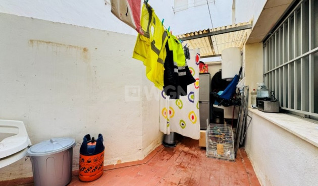 Odsprzedaż - Mieszkanie w bloku - La Mata - Costa Blanca