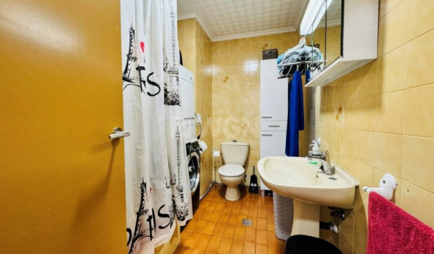 Odsprzedaż - Mieszkanie w bloku - La Mata - Costa Blanca