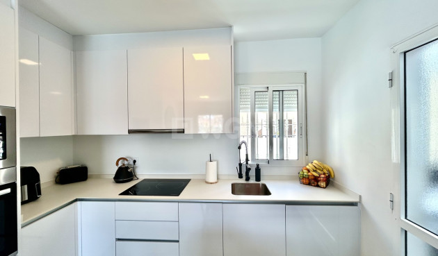 Odsprzedaż - Villa - Villamartin - Costa Blanca