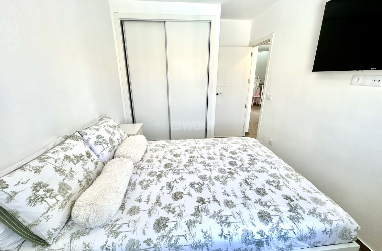 Odsprzedaż - Villa - Villamartin - Costa Blanca