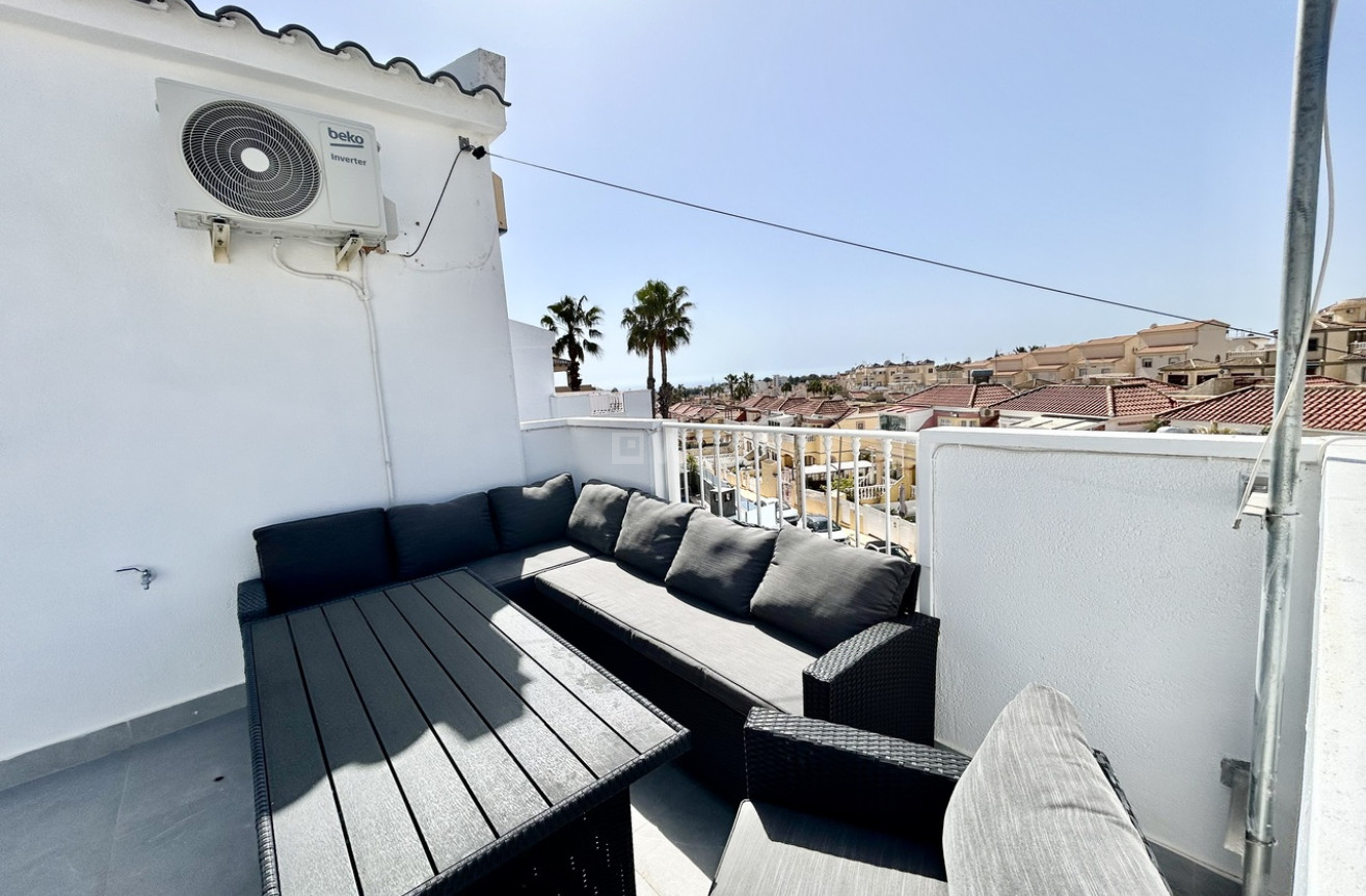 Odsprzedaż - Villa - Villamartin - Costa Blanca