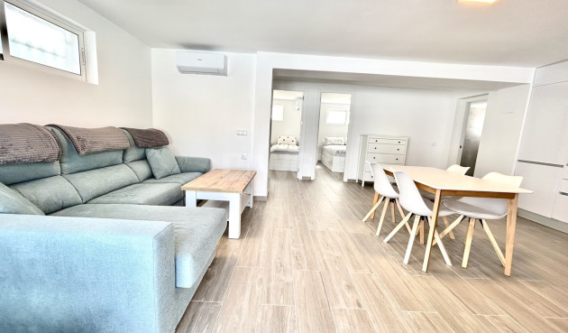 Odsprzedaż - Villa - Villamartin - Costa Blanca