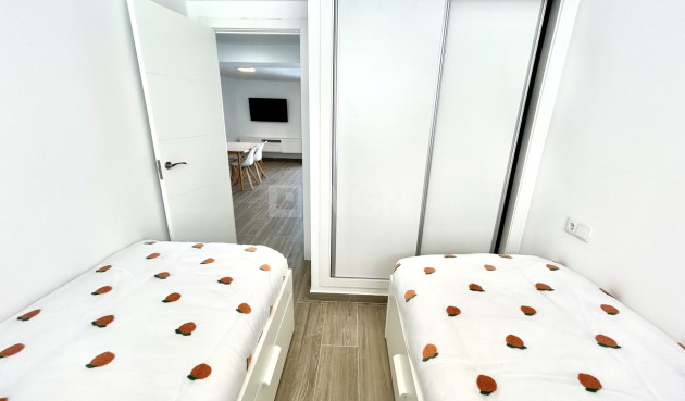 Odsprzedaż - Villa - Villamartin - Costa Blanca