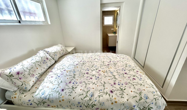 Odsprzedaż - Villa - Villamartin - Costa Blanca