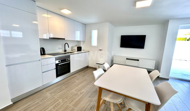 Odsprzedaż - Villa - Villamartin - Costa Blanca