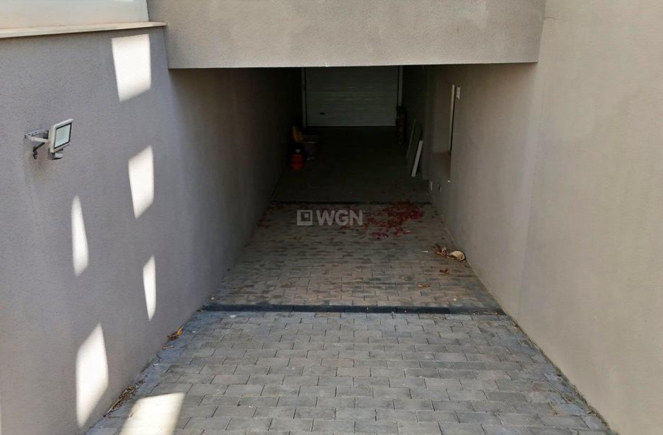 Odsprzedaż - Villa - Orihuela Costa - Villamartín