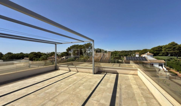 Odsprzedaż - Villa - Orihuela Costa - Villamartín