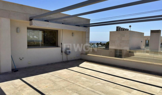 Odsprzedaż - Villa - Orihuela Costa - Villamartín