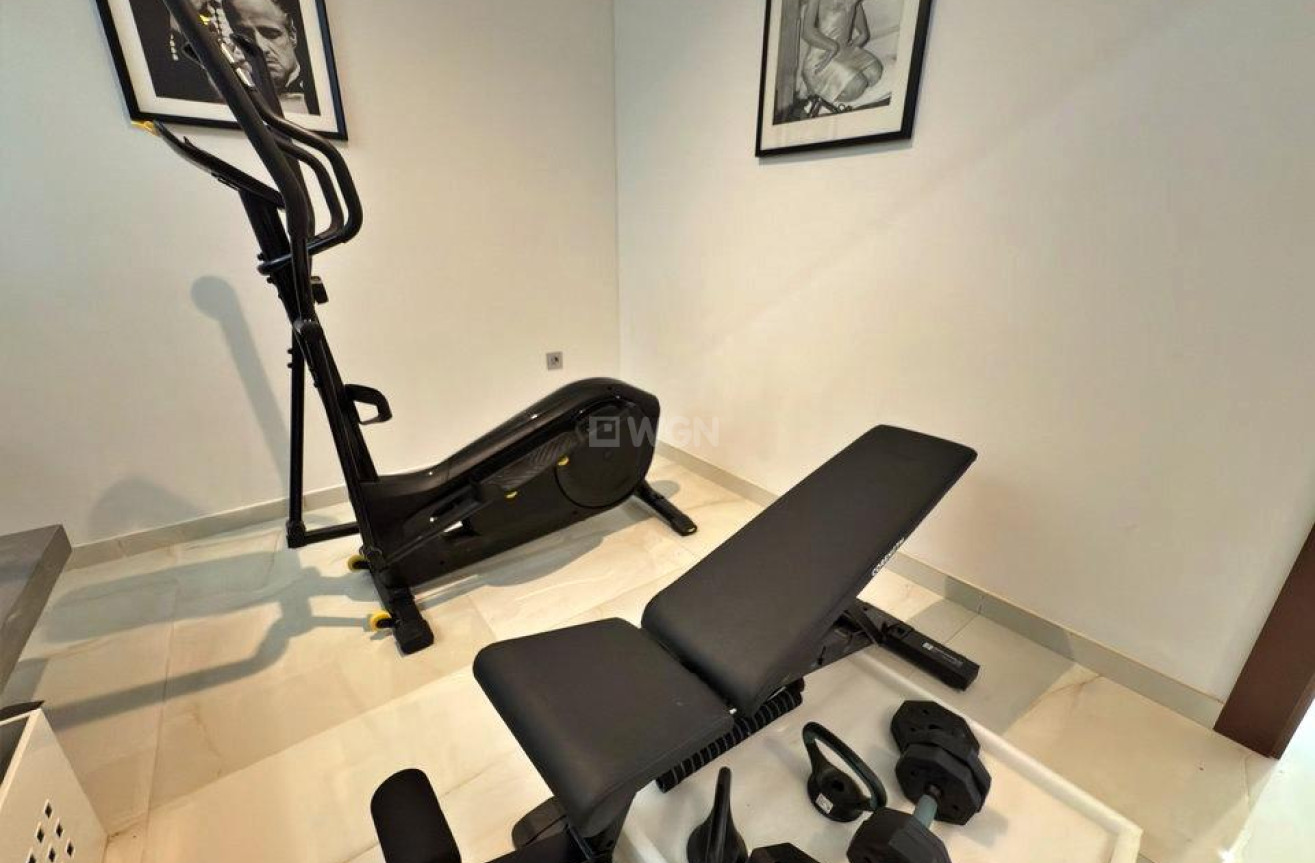 Odsprzedaż - Villa - Orihuela Costa - Villamartín