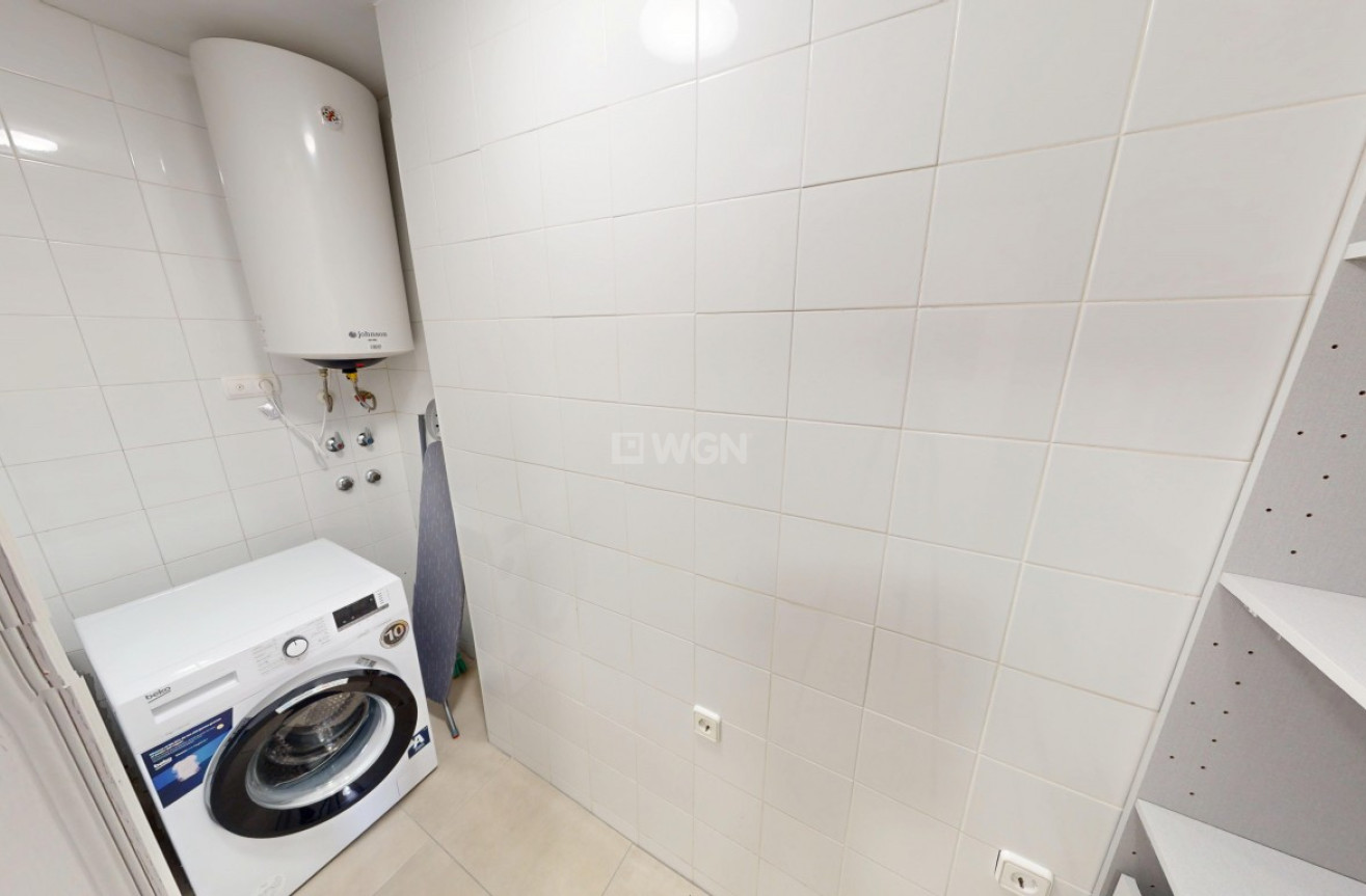 Odsprzedaż - Mieszkanie w bloku - Los Alcázares - Costa Calida