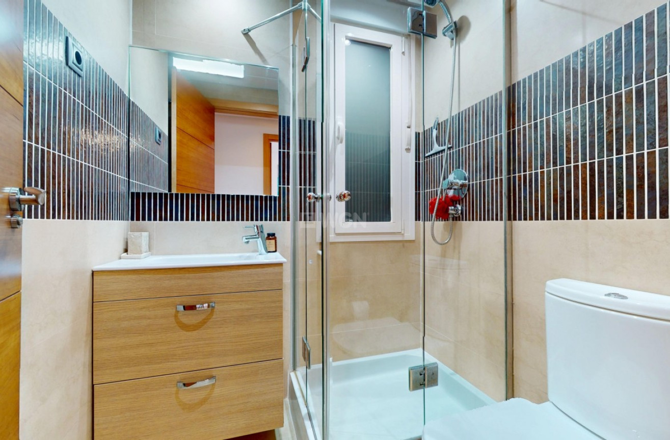 Odsprzedaż - Mieszkanie w bloku - La Serena Golf - Costa Calida