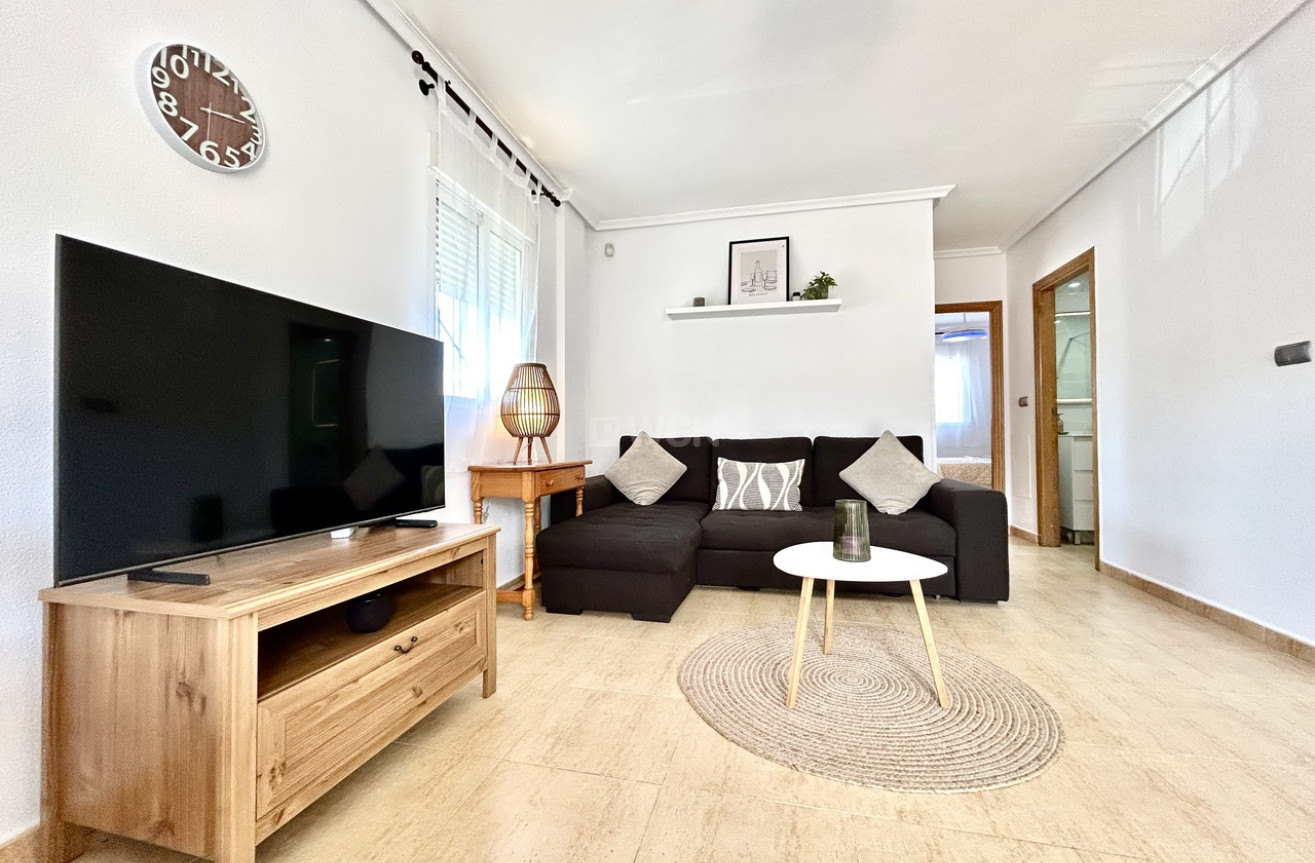 Wiederverkauf - Wohnung - Villamartin - Costa Blanca