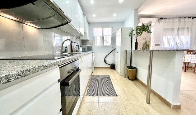 Wiederverkauf - Wohnung - Villamartin - Costa Blanca