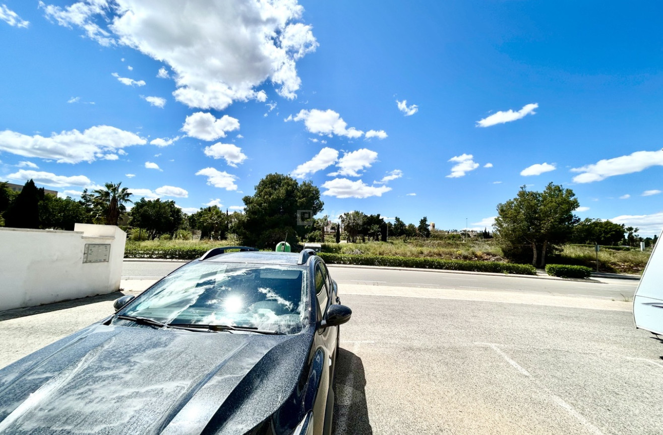 Wiederverkauf - Wohnung - Villamartin - Costa Blanca