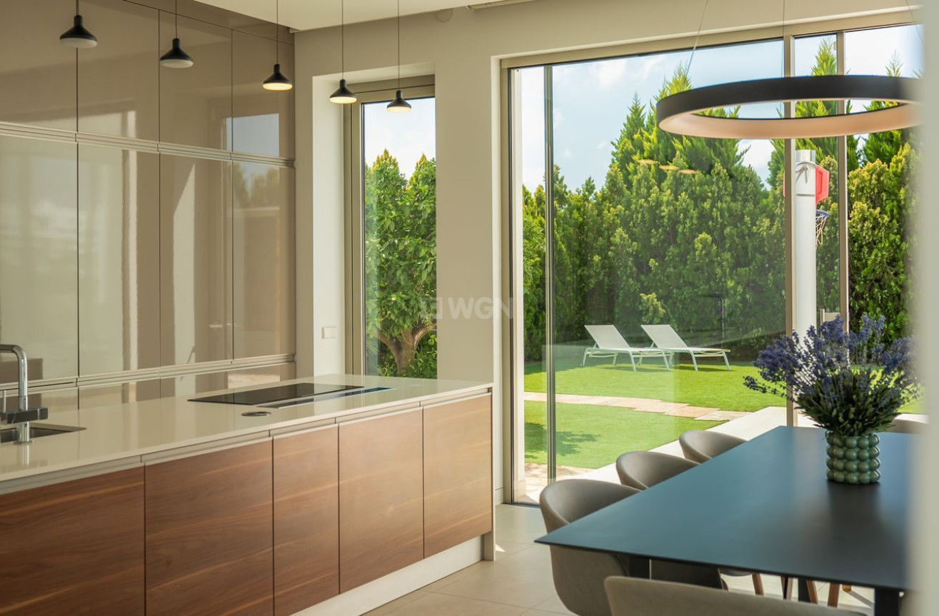 Resale - Villa - Orihuela - Las Colinas Golf