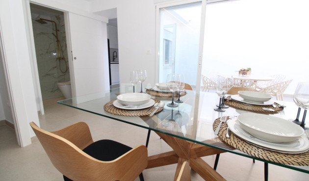 Odsprzedaż - Villa - Lo Pagan - LA PUNTICA