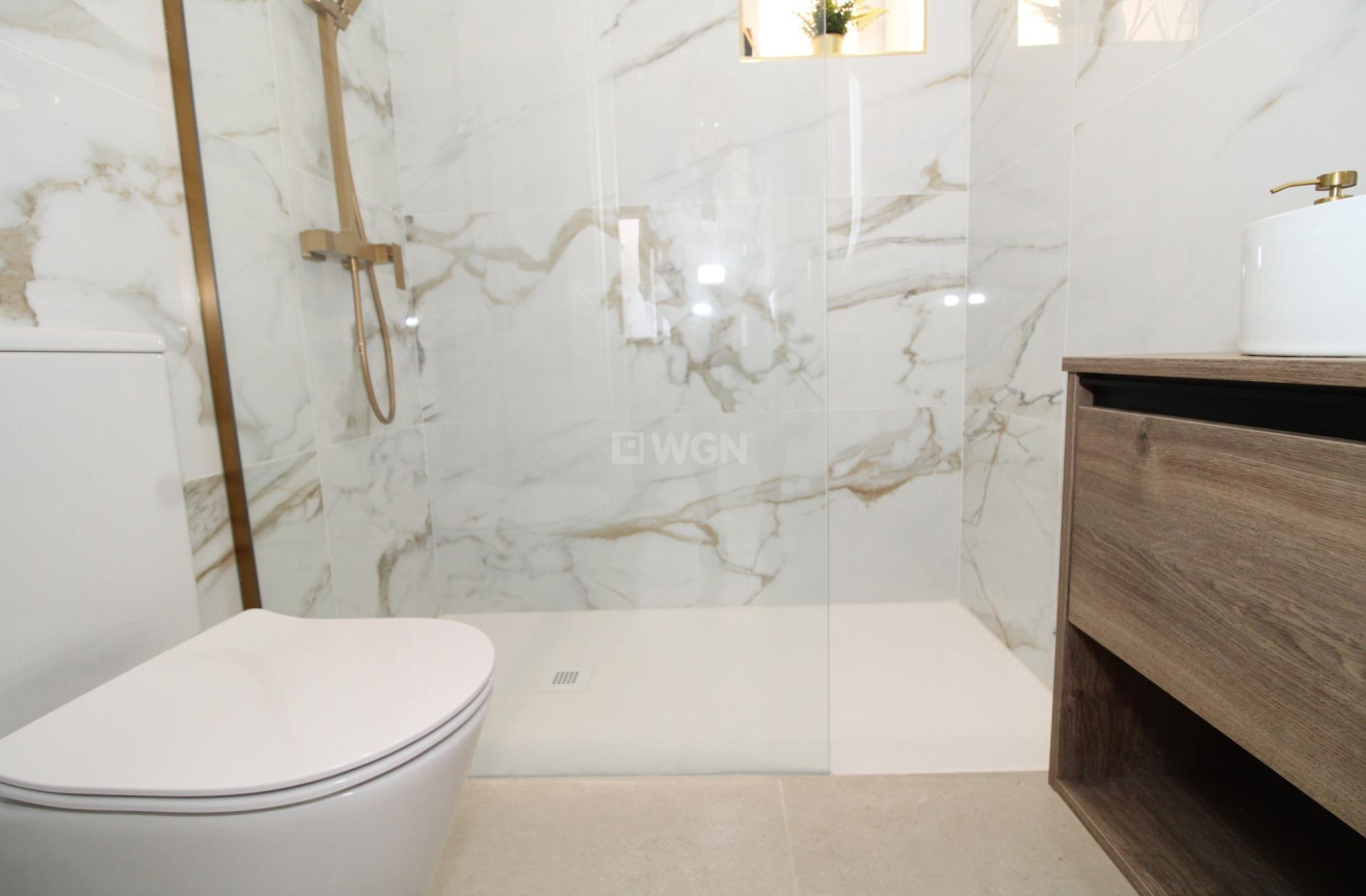 Odsprzedaż - Villa - Lo Pagan - LA PUNTICA