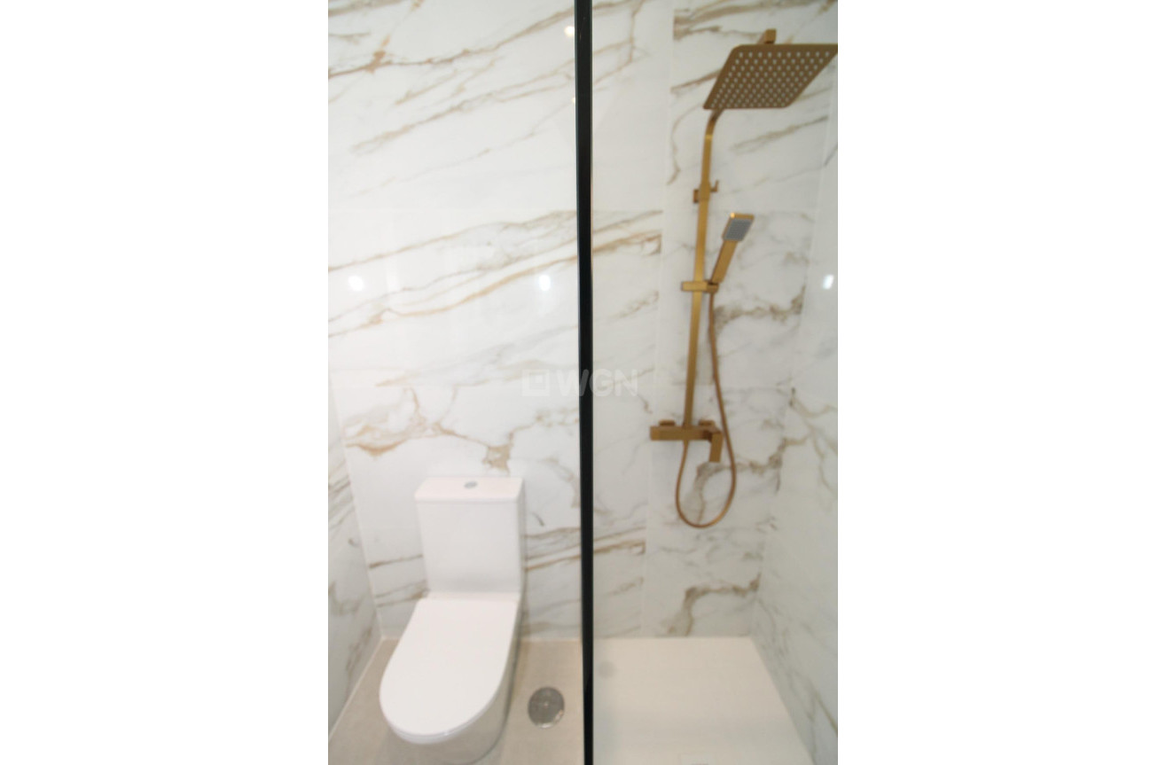 Odsprzedaż - Villa - Lo Pagan - LA PUNTICA