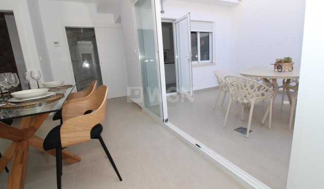 Odsprzedaż - Villa - Lo Pagan - LA PUNTICA