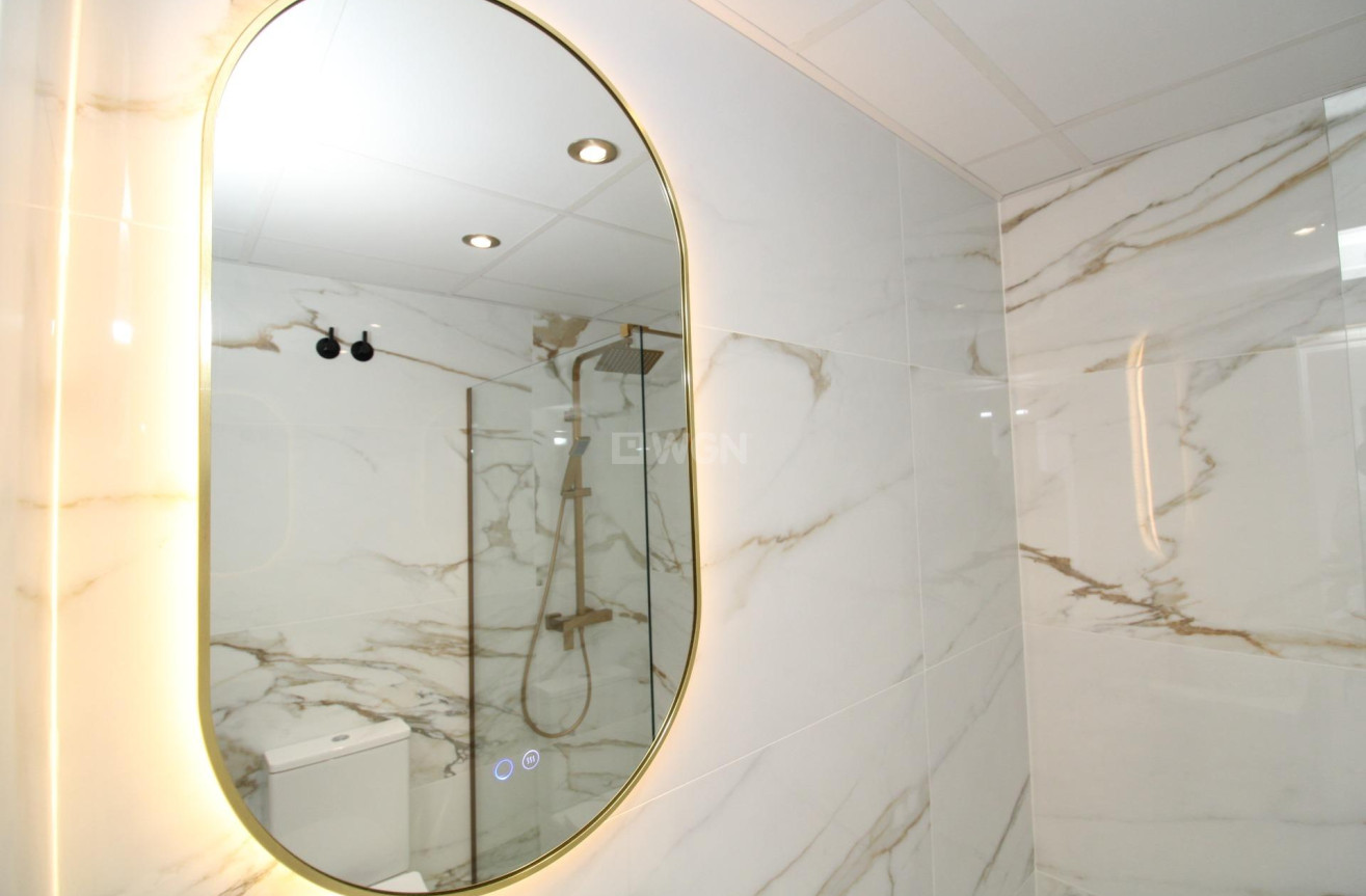 Odsprzedaż - Villa - Lo Pagan - LA PUNTICA