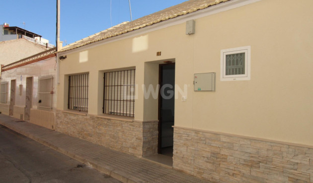 Odsprzedaż - Villa - Lo Pagan - LA PUNTICA