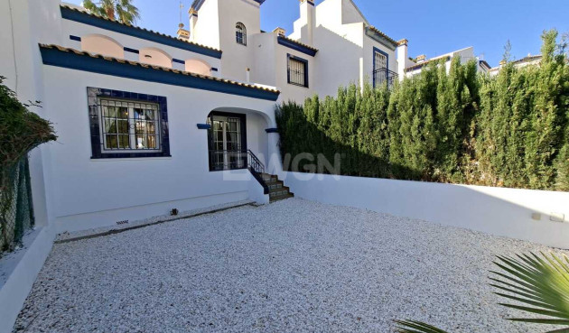 Odsprzedaż - Bungalow - Villamartin - Costa Blanca